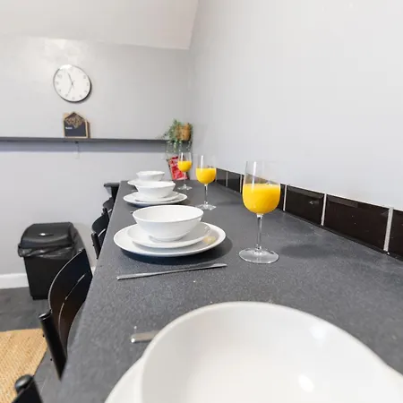 Appartement Charming Flat Near The Bristol