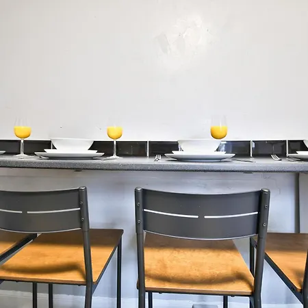 Apartamento Charming Flat Near The