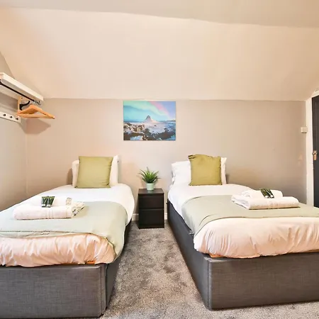 Charming Flat Near The Apartment Bristol